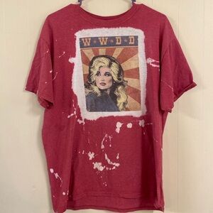 What would Dolly do T-shirt bought at a boutique